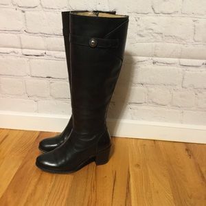 FRYE Vintage Black Boots sz 6